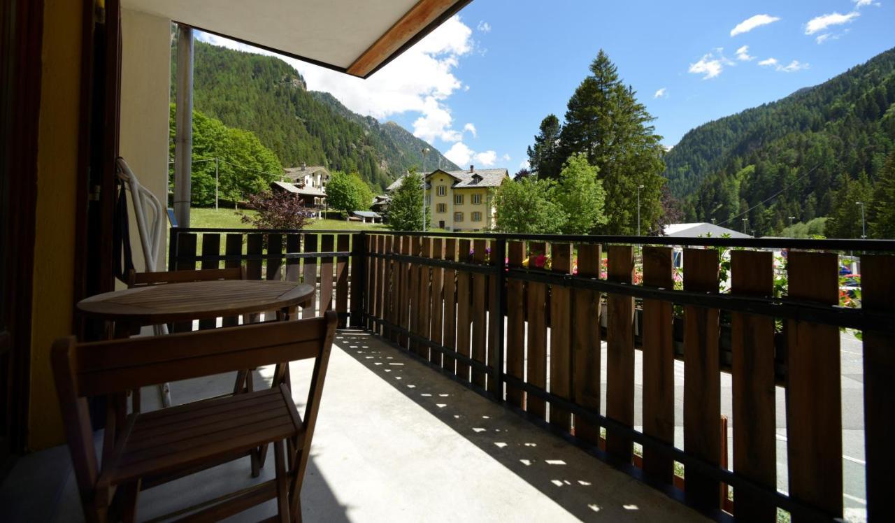 Albergo Alpenrose Ski&Bike Mountain Hotel Gressoney-Saint-Jean Dış mekan fotoğraf